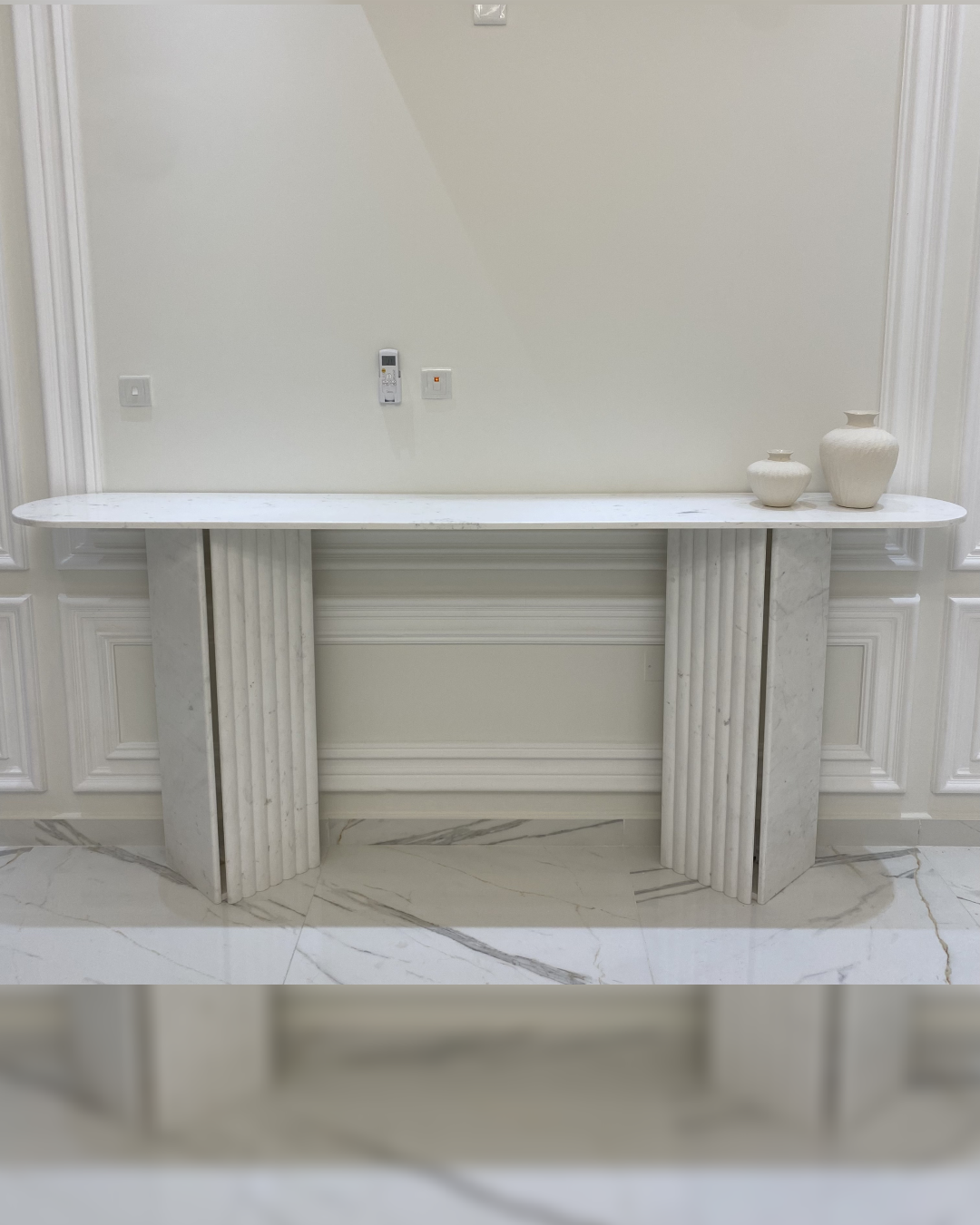 Front view of handcrafted fluted contrast base