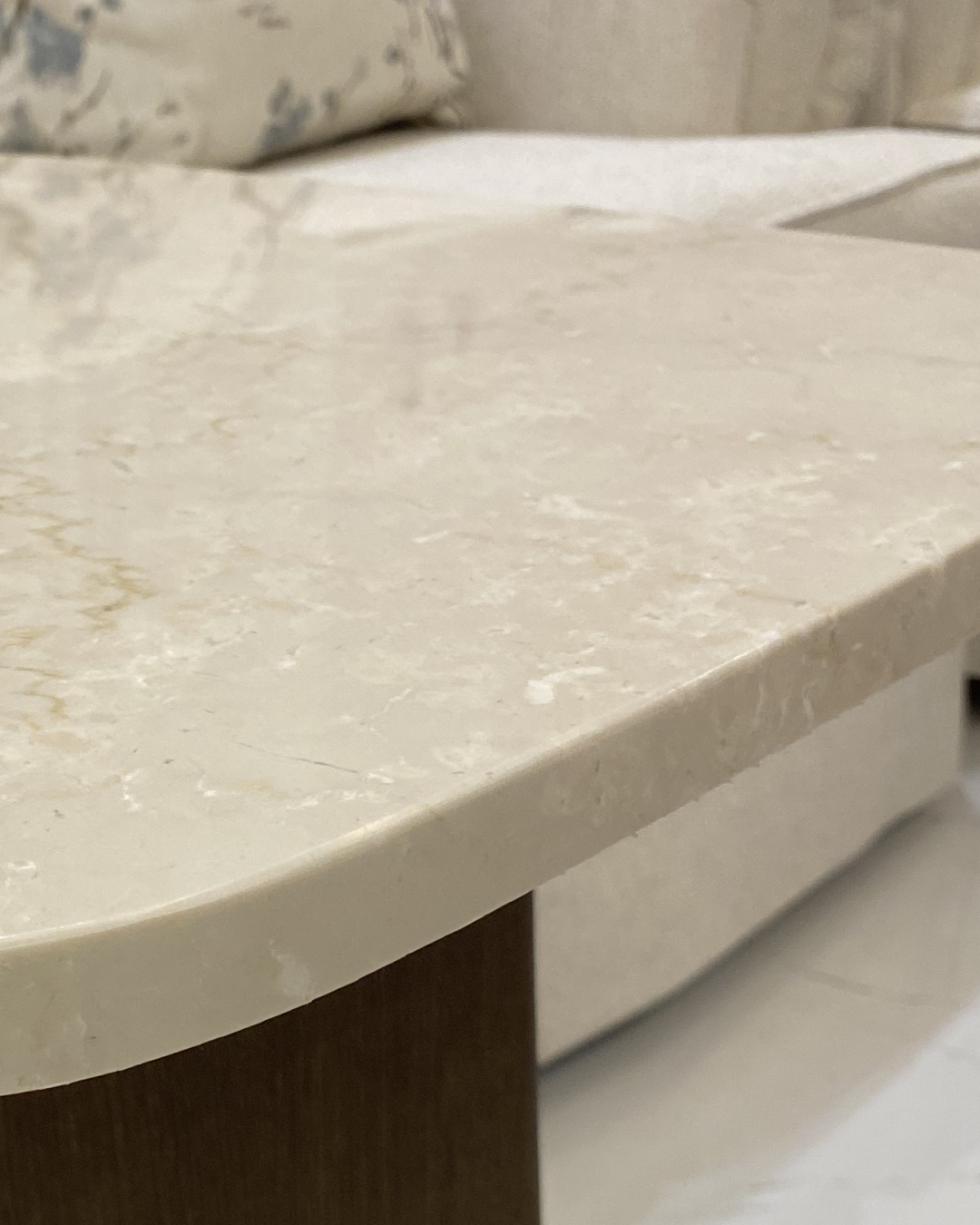 Detail of marble-veener junction and surface quality