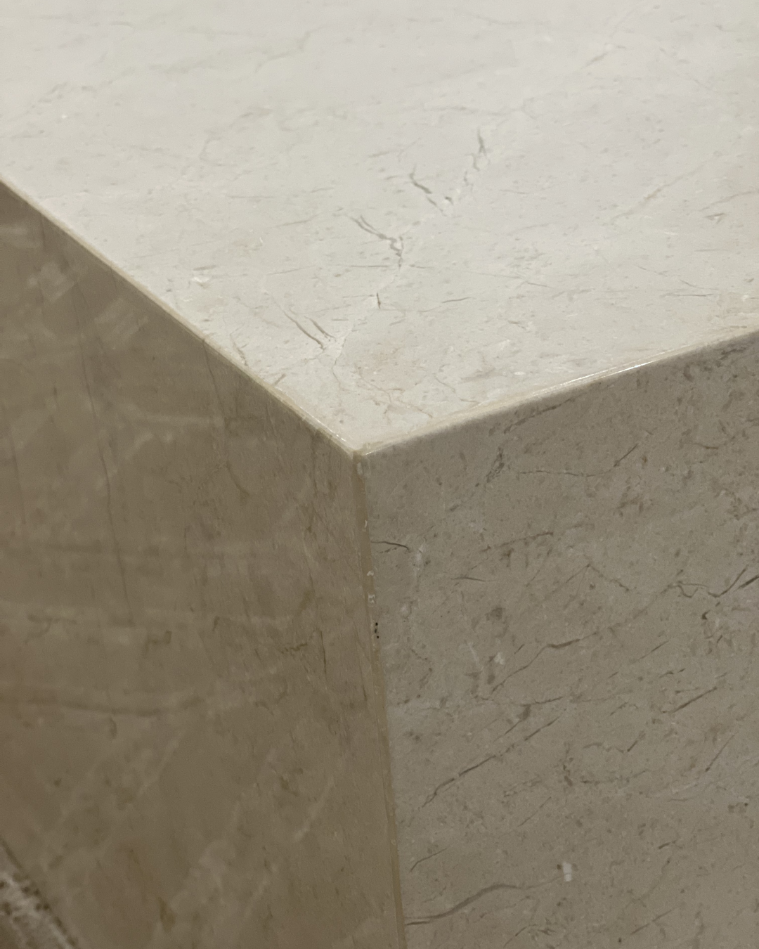 Detail of beveled marble edges