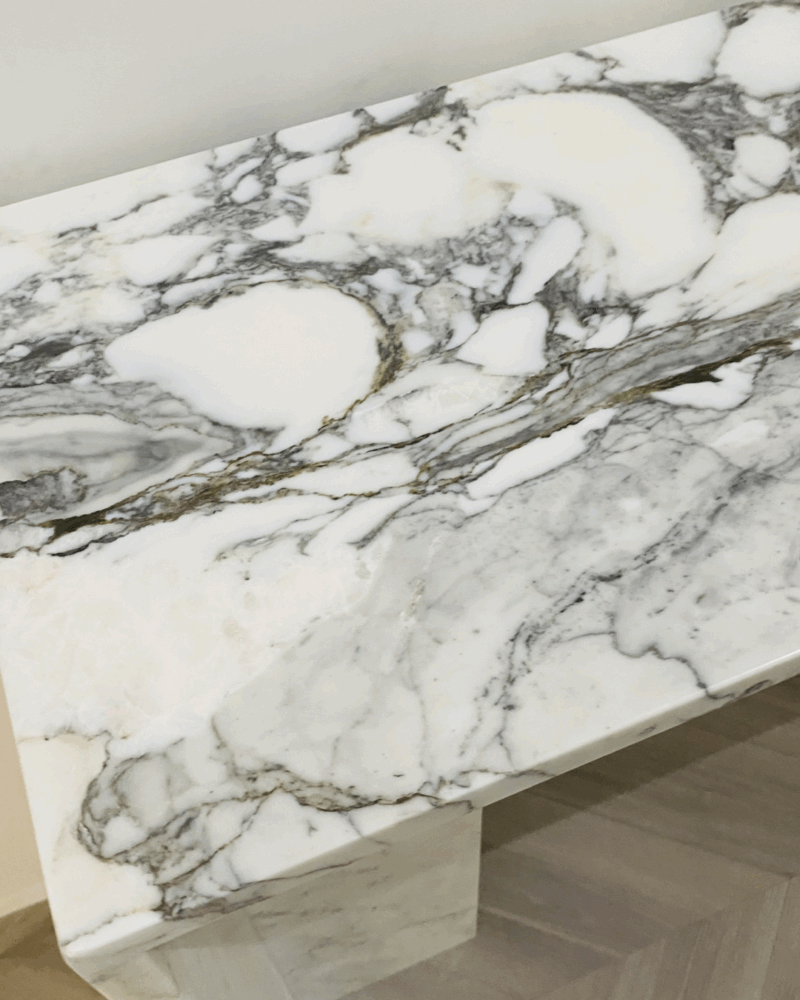 Avara Console Table - Image 7