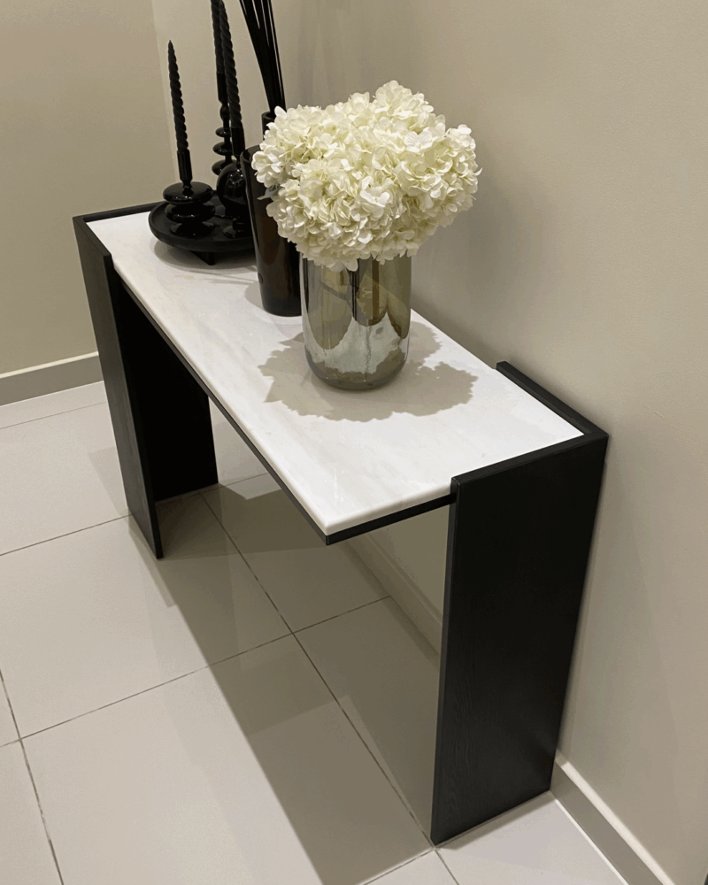 Briva Console Table - Image 4