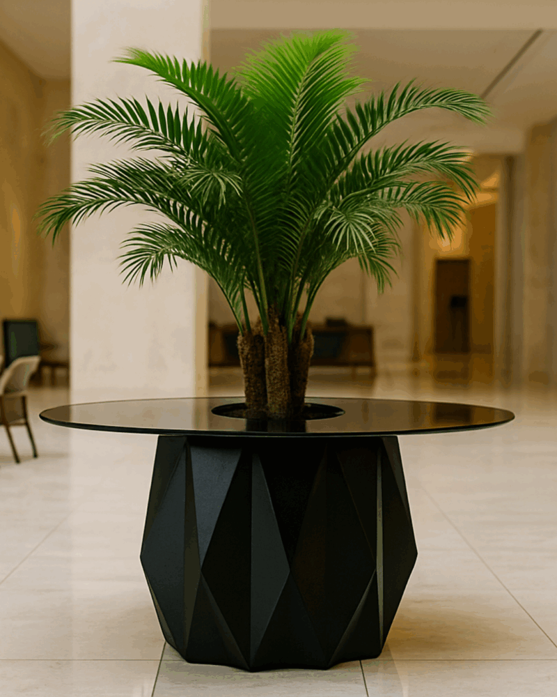 Facet Noir Planter - Image 4