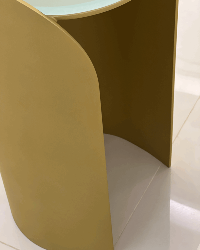 Lucente Serving Table - Image 5