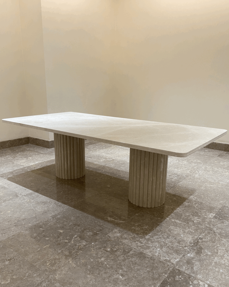 Lunaro Dining Table - Image 2